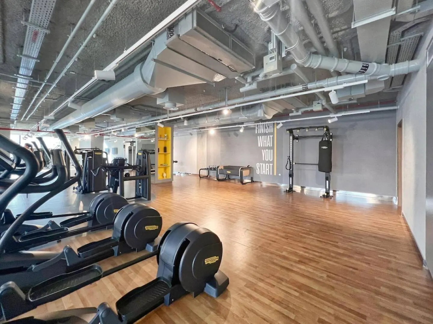 Super Luxury Elevated 2 Bedroom Full Burj Khalifa View Ντουμπάι