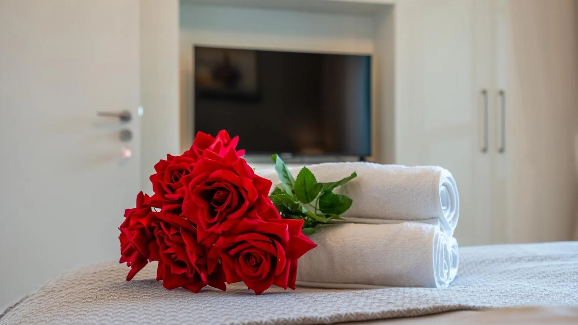 Super Luxury Elevated 2 Bedroom Full Burj Khalifa View Ντουμπάι 0*,  Ηνωμένα Αραβικά Εμιράτα